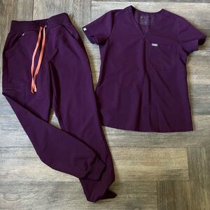 Figs scrub set, BRAND NEW